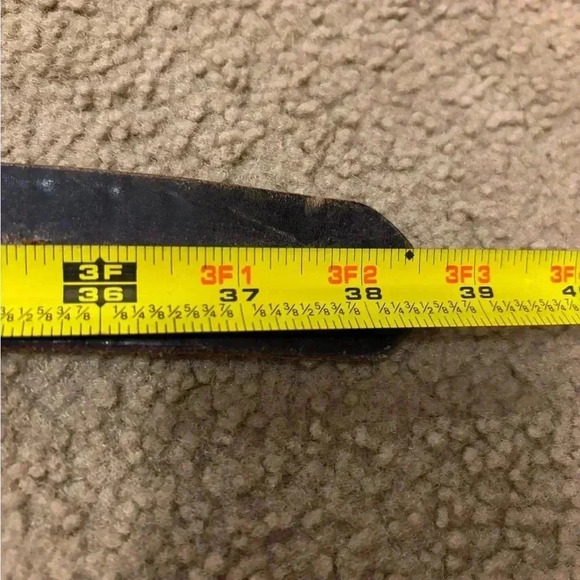 Mens Leather Black Belt With Remington Belt Buckle Size 38.5 - Picture 7 of 9